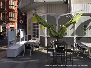 Parasol pie lateral doble