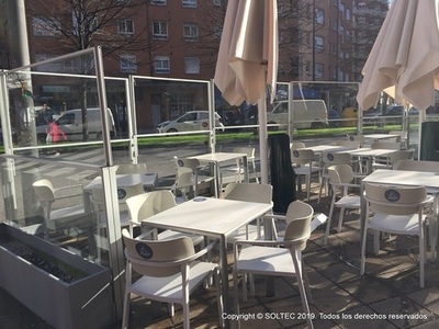 Mamparas moviles.- Sotamar Marisqueria