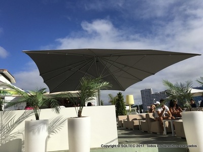 Parasol motorizado en Gijon.- Rte. Bellavista 